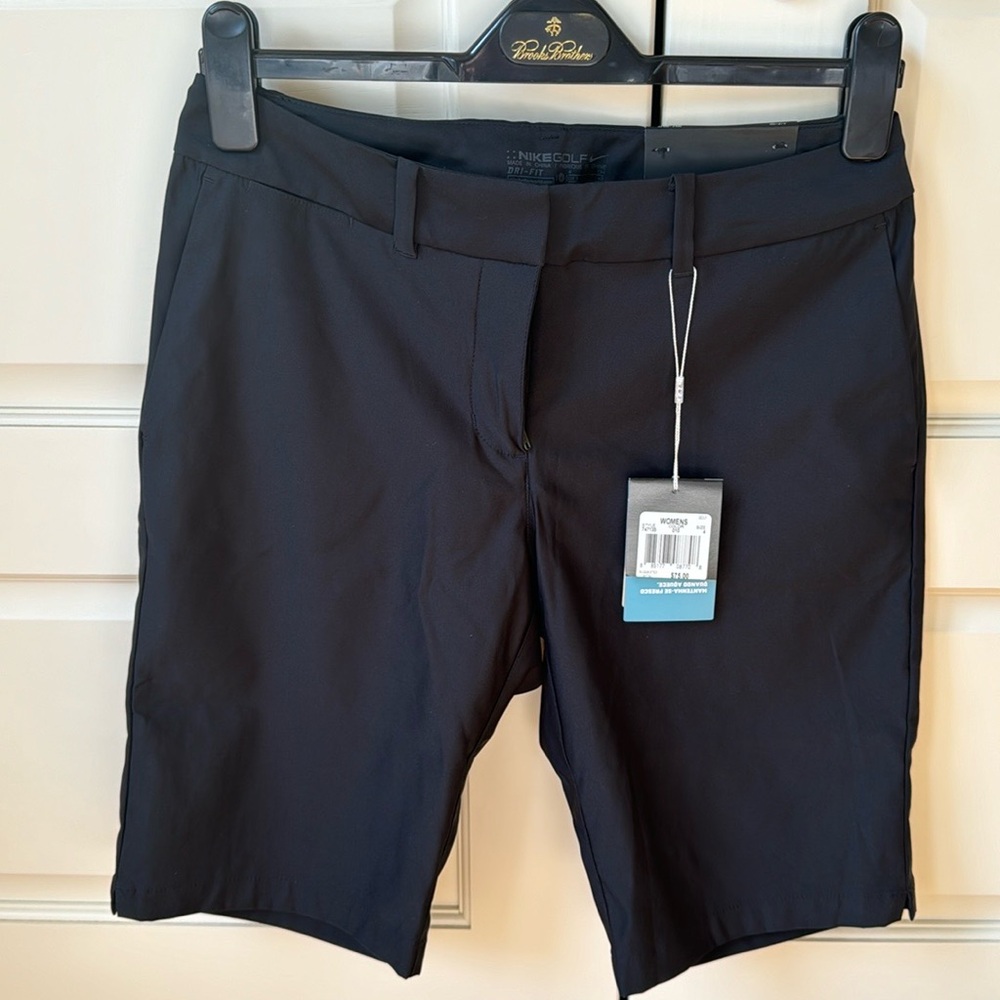 Nike dri fit women’s shorts new with tags size 4